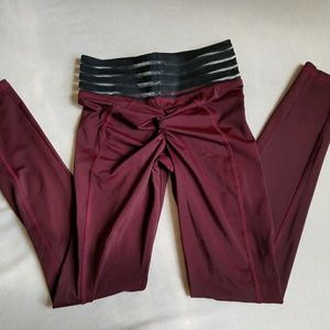 SOLD! scrunch legging